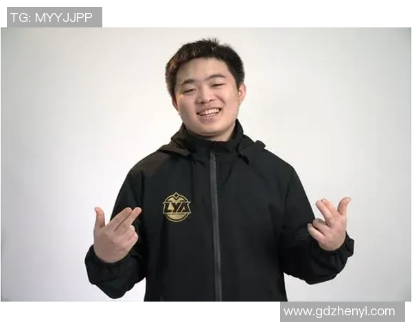 BLG在S15电竞总决赛中边路渗透策略的成败分析与战术反思 BLG在S15电竞总决赛中边路渗透策略的成败分析与战术反思